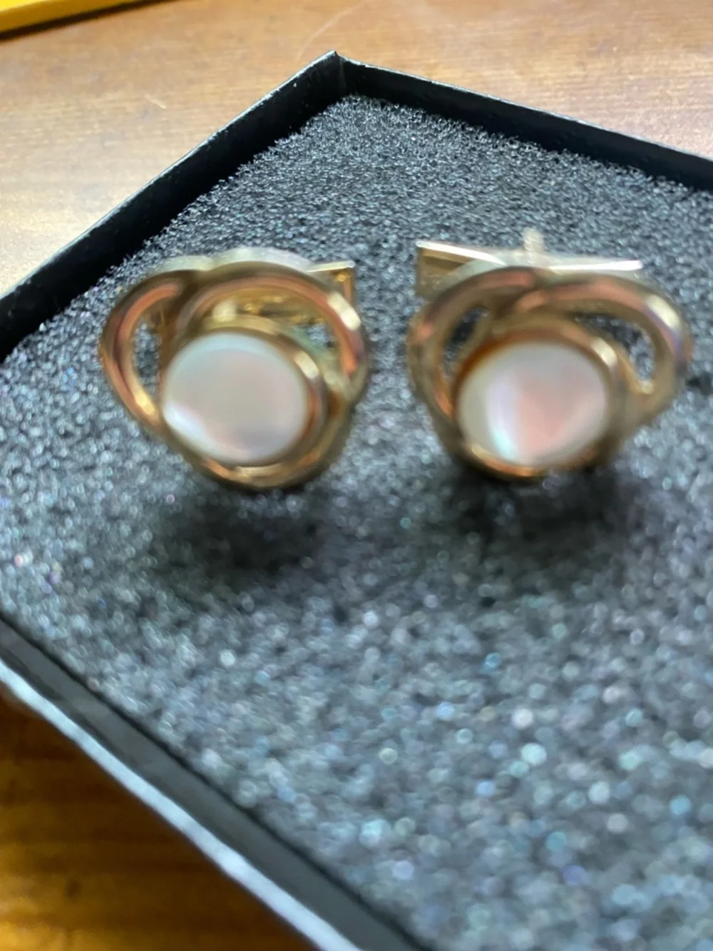 Vintage Gold and White Mother-of-Pearl Love Knot Cuff Links